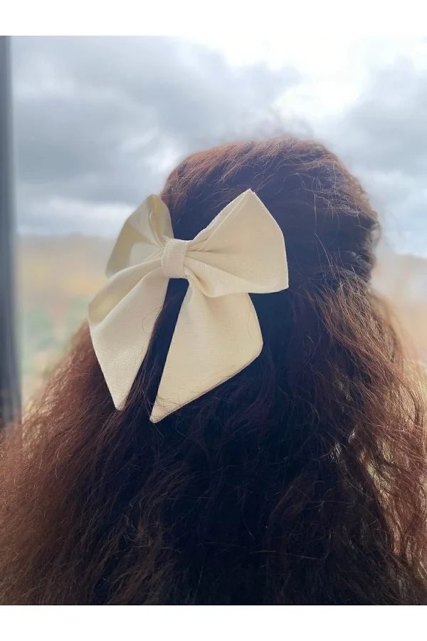 Bow Hair Clip - Image 4